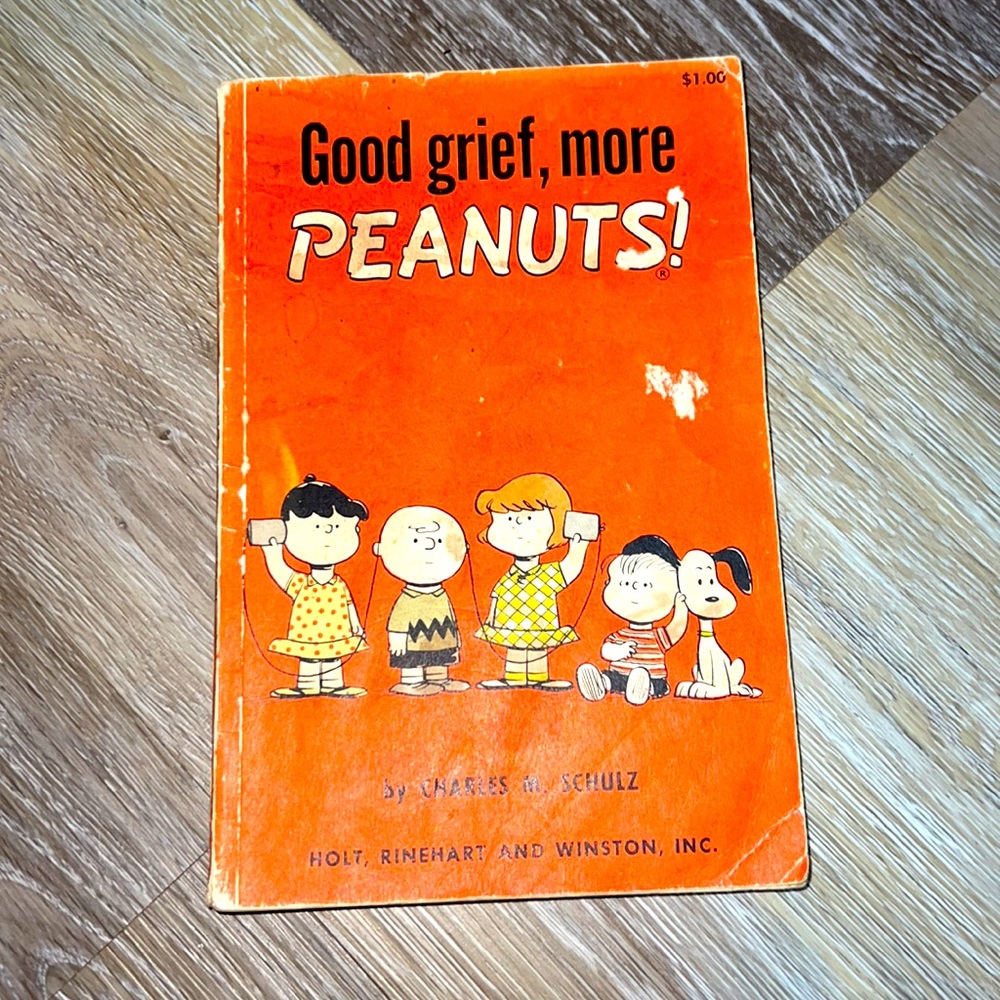 Super rare vintage Peanuts book